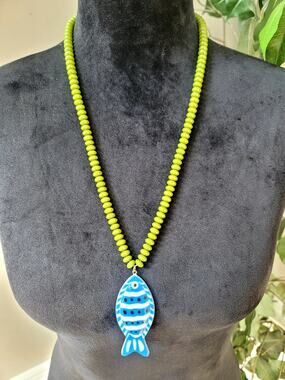 Lightweight Lime Green Beaded Necklace Blue Fish Pendant Coastal Jewelry